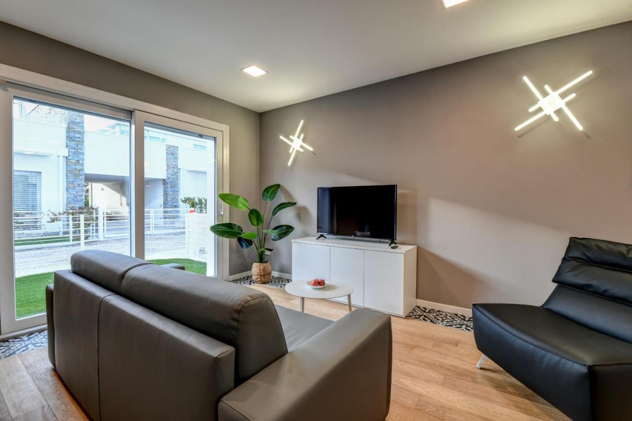 Villette Dolci Luxury Homes Peschiera del Garda Kültér fotó